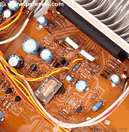 Heatsink with STK465 chip.